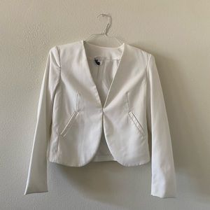 Women’s White Cropped Blazer